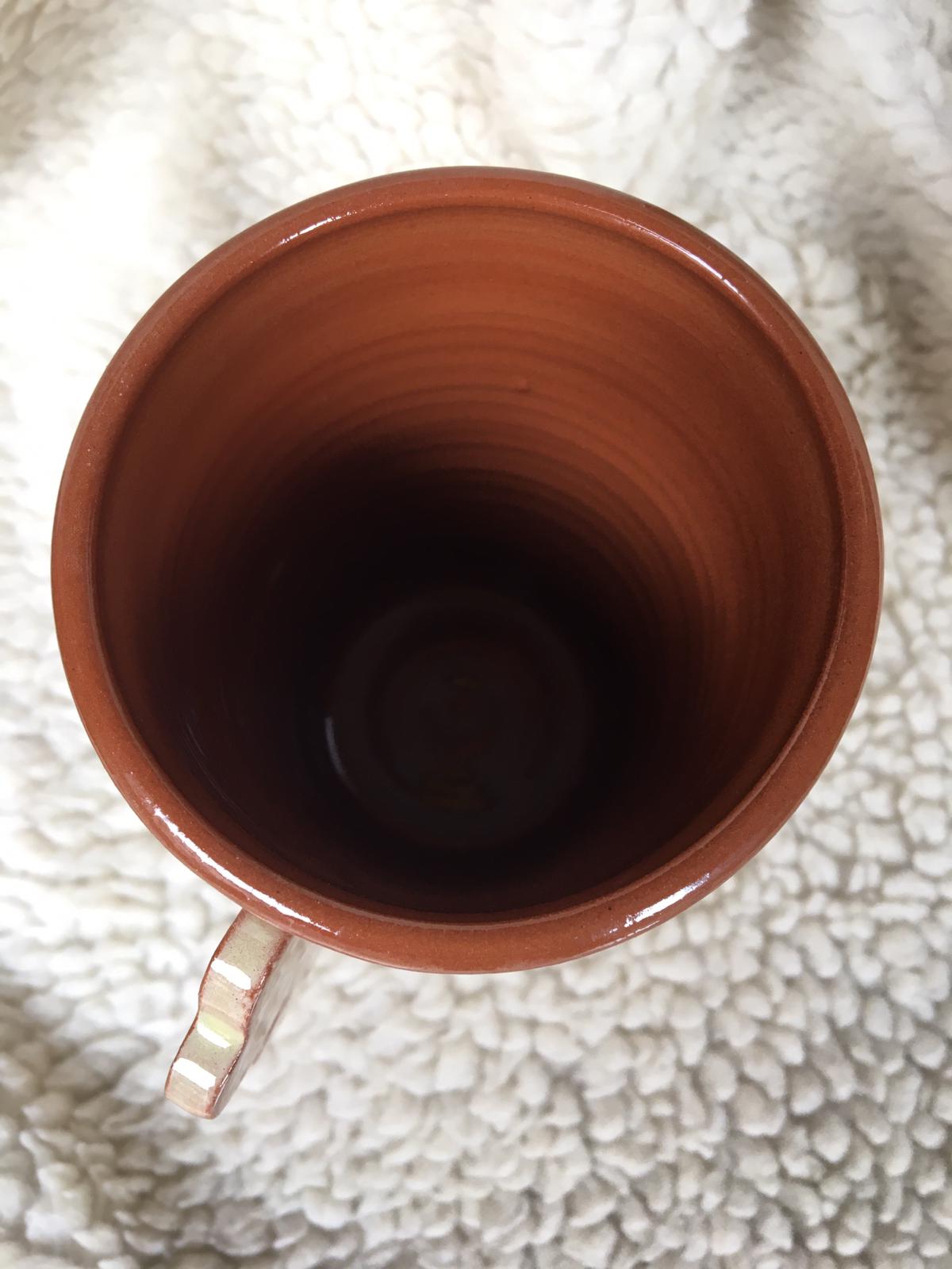 Tasse, biscuit en coeur