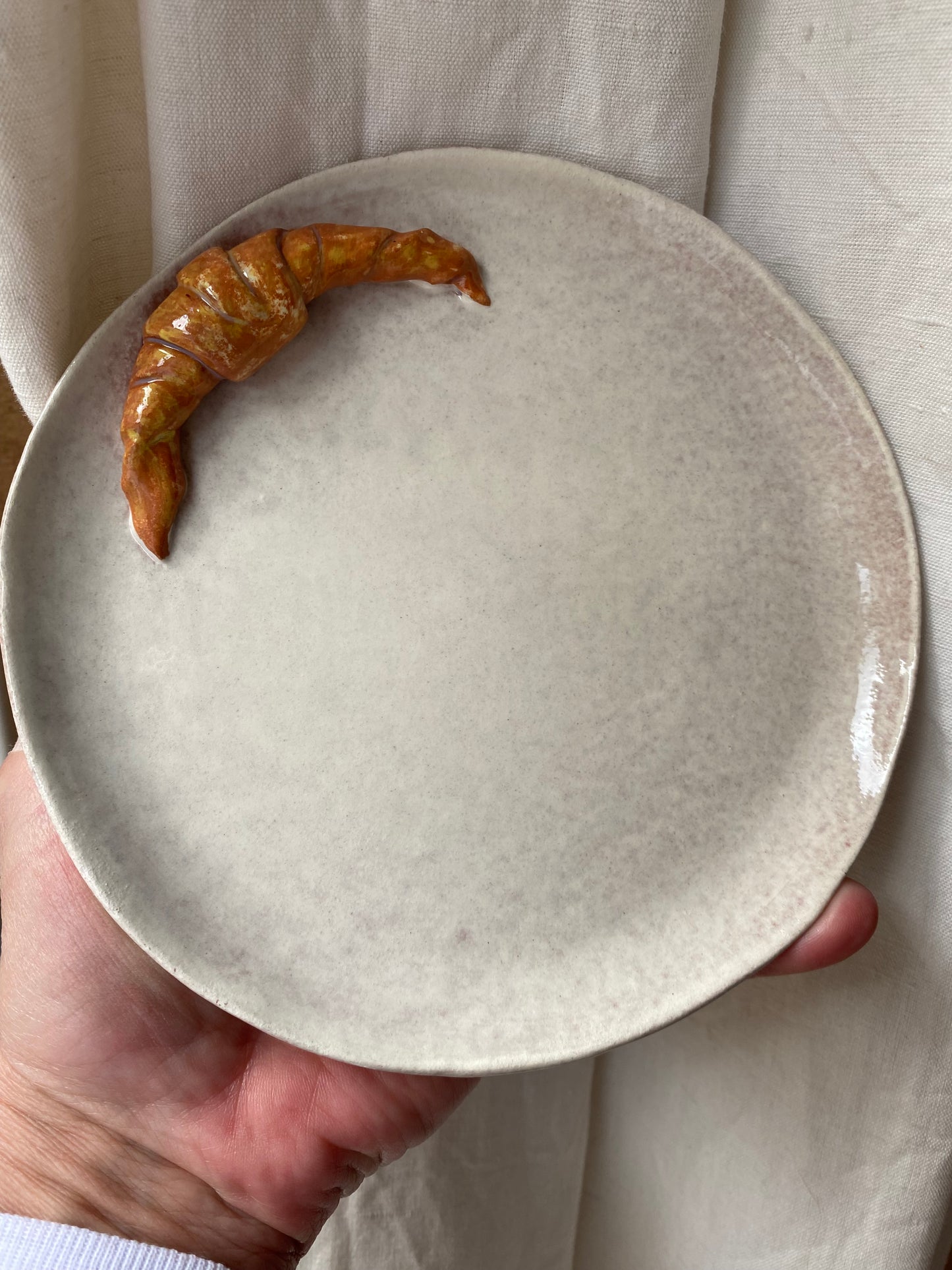 Tasse avec soucoupe à croissant