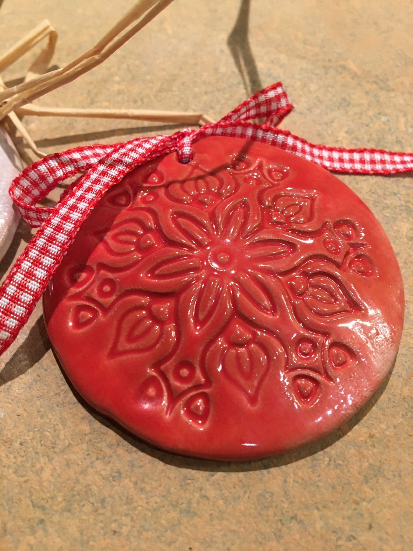 Médaillon de Noël rouge ou blanc