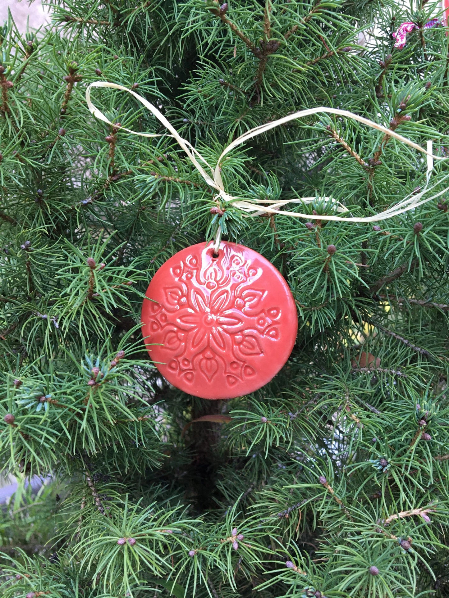 Médaillon de Noël rouge ou blanc